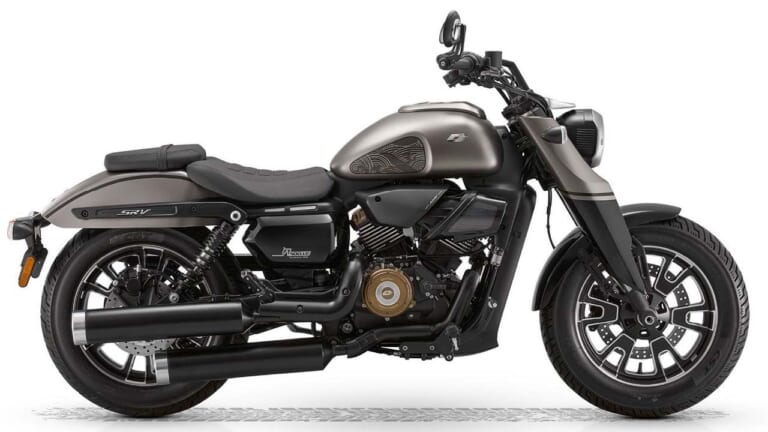 QJMOTOR SRV 400 VS｜400ccクラスのVツインクルーザー！ QJMOTOR「SRV400VS」7月より入荷、シート高734mmで77万8000円