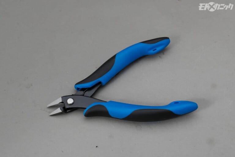 キャッチニッパー|ストレート｜[バイクメンテDIY] 使えば分かる納得の機能性。特定の作業に最適化した工具×5選〈ストレート〉
