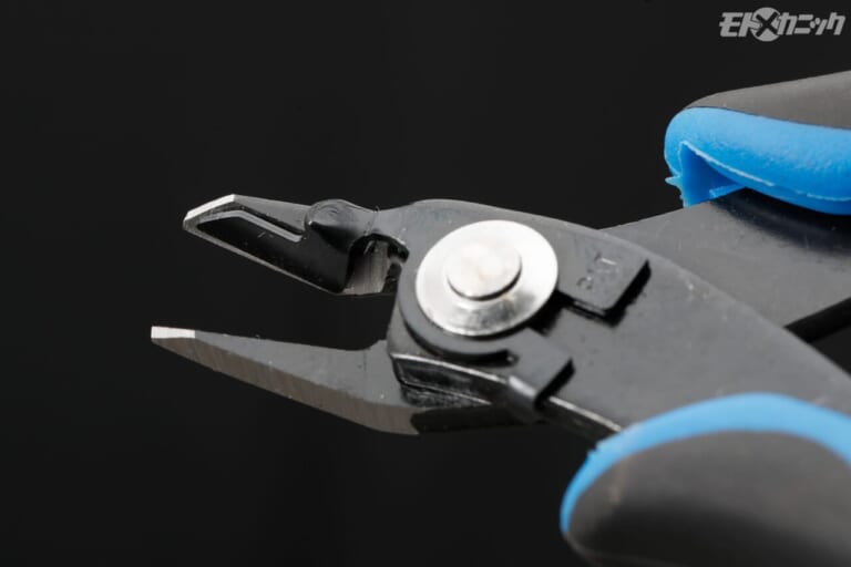 キャッチニッパー|ストレート｜[バイクメンテDIY] 使えば分かる納得の機能性。特定の作業に最適化した工具×5選〈ストレート〉
