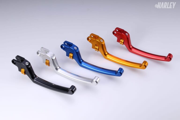 SPEEDRA｜アジャスタブルアルミビレットレバー M8ソフテイル用(2018-)｜[ハーレーカスタム] ハーレー分野でも高品質なオリジナルアルミビレットパーツを開発〈SPEEDRA〉