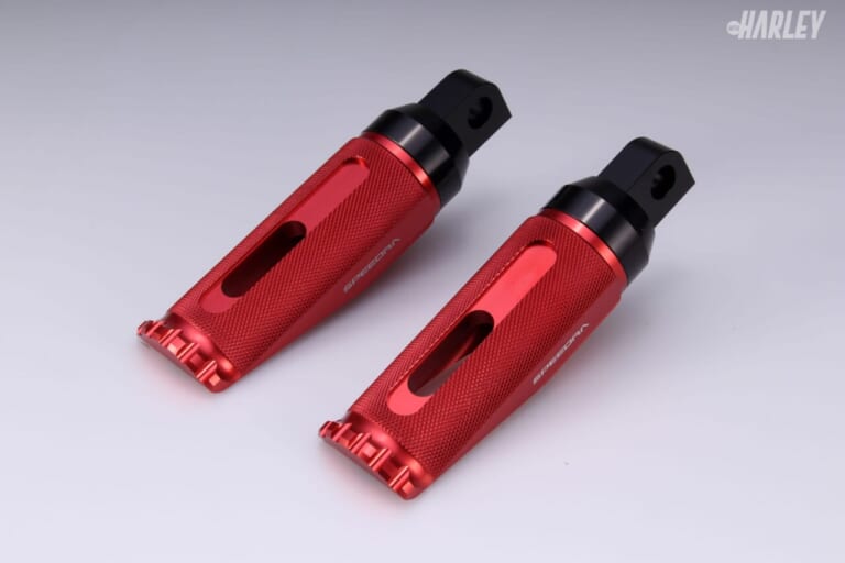 SPEEDRA｜アルミ削り出しフットペグ TYPE-3｜[ハーレーカスタム] ハーレー分野でも高品質なオリジナルアルミビレットパーツを開発〈SPEEDRA〉