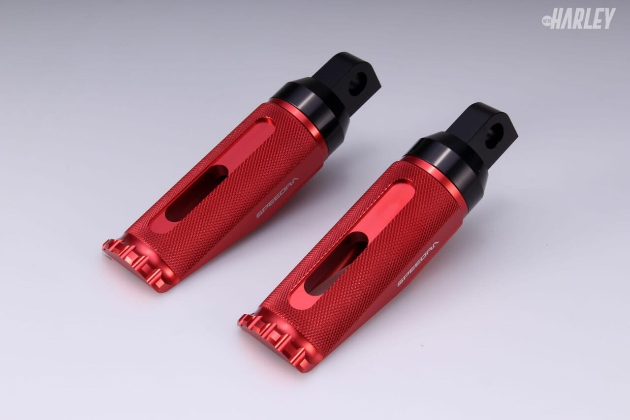 SPEEDRA｜アルミ削り出しフットペグ TYPE-3｜[ハーレーカスタム] ハーレー分野でも高品質なオリジナルアルミビレットパーツを開発〈SPEEDRA〉