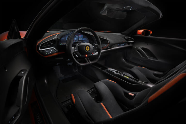 フェラーリ 296 スペチアーレ A|【最高速330km/h超】フェラーリ 296 スペチアーレ徹底解説! サーキット直系エアロ×880馬力ハイブリッドの全貌