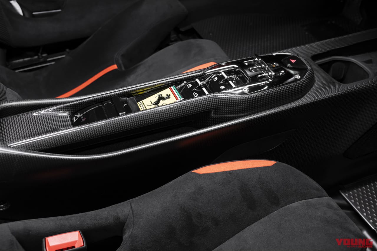 |【最高速330km/h超】フェラーリ 296 スペチアーレ徹底解説! サーキット直系エアロ×880馬力ハイブリッドの全貌