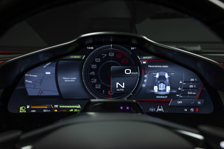 フェラーリ 296 スペチアーレ A|【最高速330km/h超】フェラーリ 296 スペチアーレ徹底解説! サーキット直系エアロ×880馬力ハイブリッドの全貌