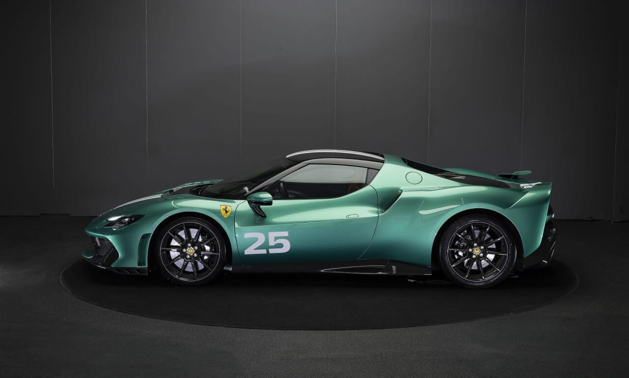 |【最高速330km/h超】フェラーリ 296 スペチアーレ徹底解説! サーキット直系エアロ×880馬力ハイブリッドの全貌