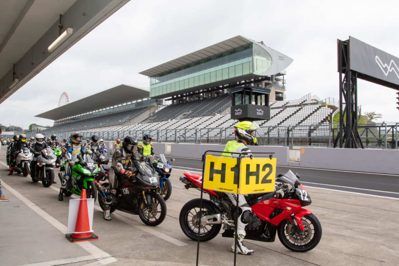 ダンロップ サーキットステーション2025｜長島哲太選手がダンロップのスポーツマックスQ5/Q5S/Q5Aを実走インプレッション!