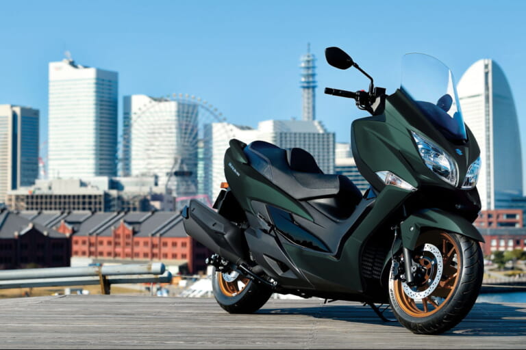 スズキ|バーグマン400|イギリス仕様|2025年モデル|今度の「バーグマン400」はゴールドホイール! 英スズキがニューカラー3色を発表、日本使用にも導入?