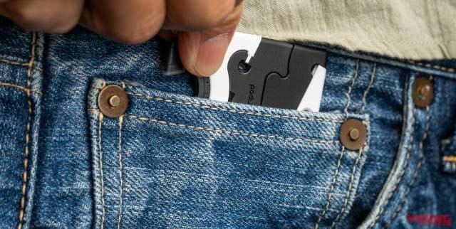 ツーリング先で映えを極めろ! 携行性抜群なクレカサイズのスマホ三脚が機能的すぎる｜ツーリング先で映えを極めろ! 携行性抜群なクレカサイズのスマホ三脚が機能的すぎて便利
