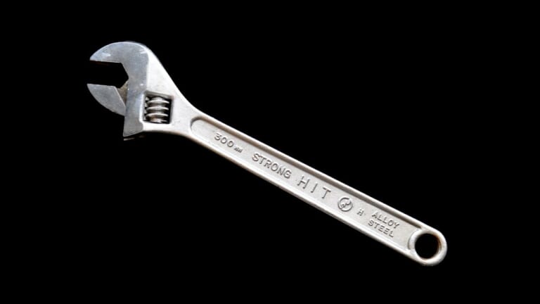 なぜ「猿」なの? 思わず人に話したくなる「モンキーレンチ」名前の由来を解説してみた(※諸説アリ)|なぜ「猿」なの? 思わず人に話したくなる「モンキーレンチ」名前の由来を解説してみた(※諸説アリ)