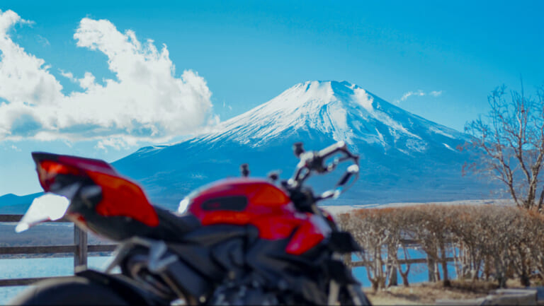 富士山麓の魅力溢れるリゾート地「山中湖」に新たな宿泊施設『BIKE GARAGE YAMANAKAKO』がオープン|富士山麓の魅力溢れるリゾート地「山中湖」ツーリングをもっと楽しくする宿泊施設『BIKE GARAGE YAMANAKAKO』がオープン