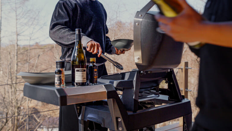 富士山麓の魅力溢れるリゾート地「山中湖」に新たな宿泊施設『BIKE GARAGE YAMANAKAKO』がオープン|富士山麓の魅力溢れるリゾート地「山中湖」ツーリングをもっと楽しくする宿泊施設『BIKE GARAGE YAMANAKAKO』がオープン