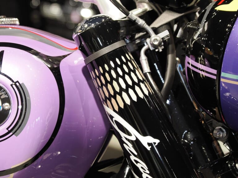 モトラッドミツオカ堺店｜R18｜OROCHI｜自動車メーカー・光岡自動車の新たなバイクプロジェクトが「モトラッドミツオカ堺」でスタート!