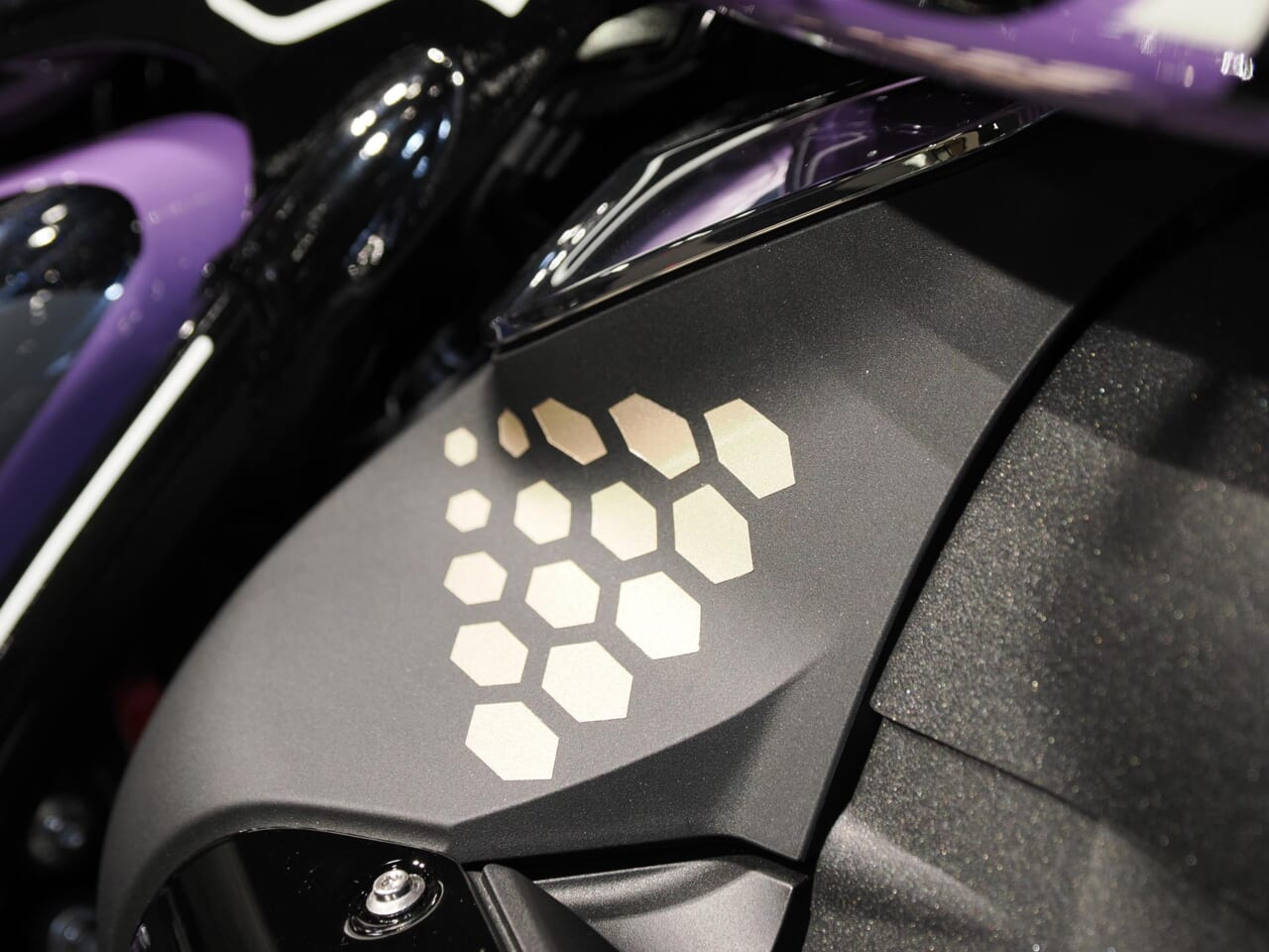 ｜自動車メーカー・光岡自動車の新たなバイクプロジェクトが「モトラッドミツオカ堺」でスタート!