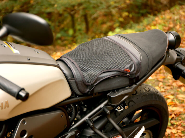 シートパッド|【酷暑に勝つ】尻・背中の蒸れ対策はこれ一択! 「蒸れんゾ・インテグラ―レ」で夏のツーリングが劇的に変わる