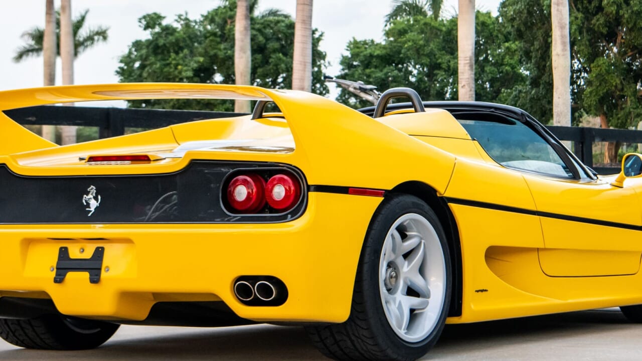 ｜「F1部門と市販車部門がタッグを組んだ」唯一無二のフェラーリ! V12搭載のF50こそ「公道を走れる直系マシン」その伝説と魅力に迫る