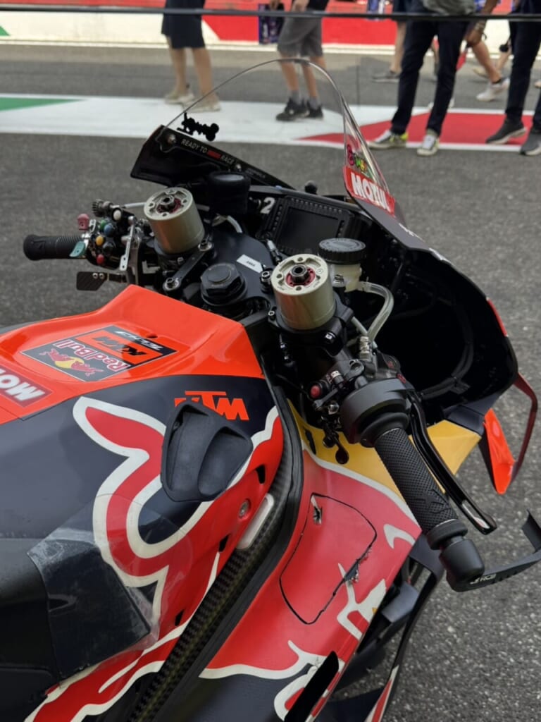 KTM｜RC16｜イタリアGP｜2025｜「MotoGPマシンの“音”に抱いたモヤモヤ……ドゥカティ、何かやってる？」【ノブ青木の上毛グランプリ新聞 Vol.29】