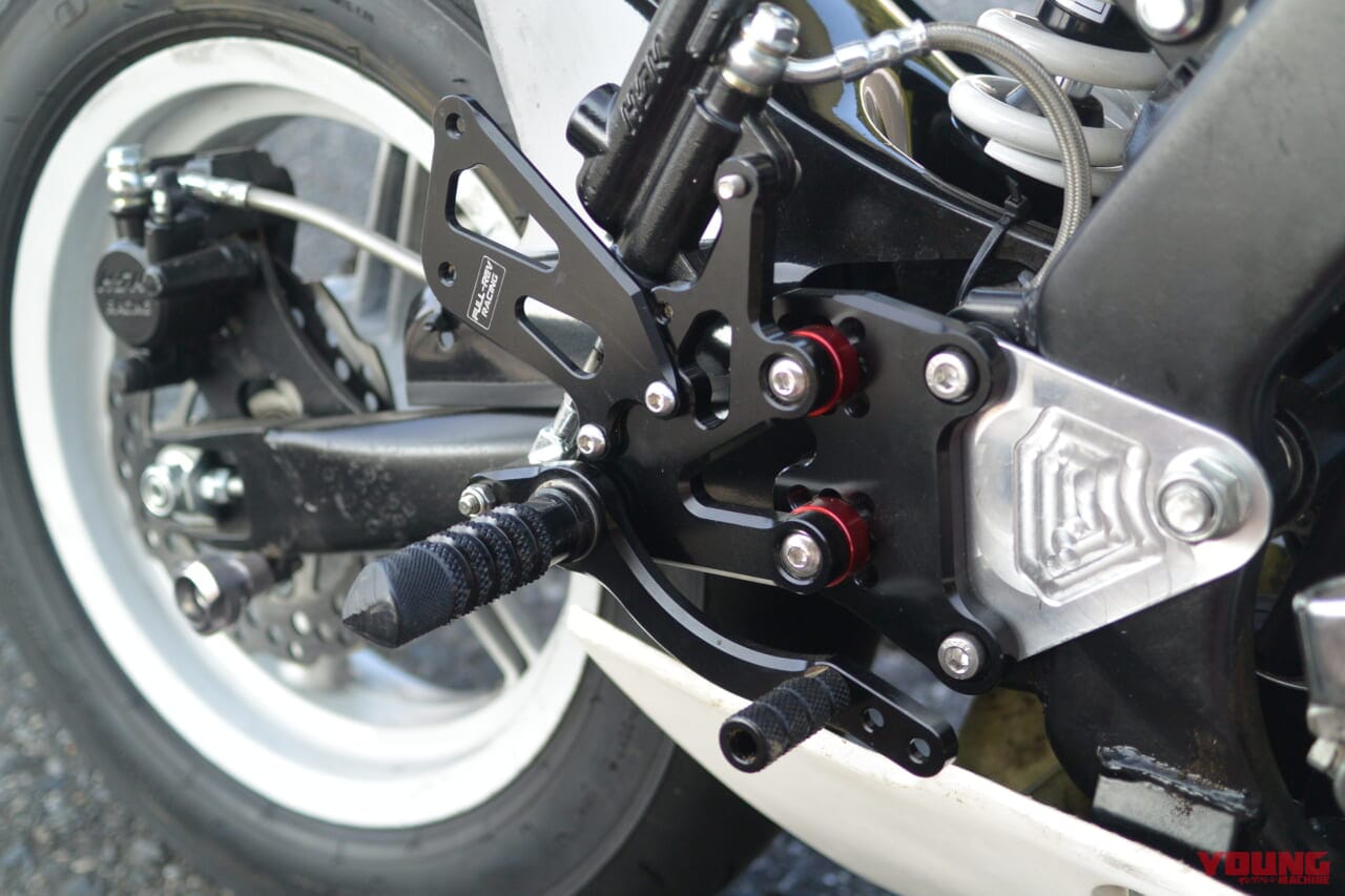 バックステップ｜基礎力アップに特化! 元全日本チャンプ辻本聡が教える「レンタルMR150乗り放題レッスン」