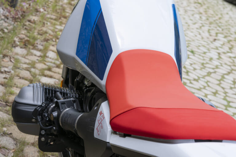 BMW R12G/S｜【BMW R12G/S】オフ走行を見越した専用フレームを搭載〈BMW Motorrad国際試乗会〉