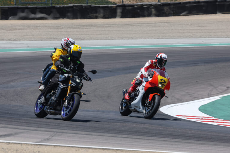 ウェイン・レイニー｜XSR900 GP｜【動画あり】ヤマハ新型「XSR900 GP Y-AMT」登場の前振り!? ウェイン・レイニーがラグナセカでパレードラップ！