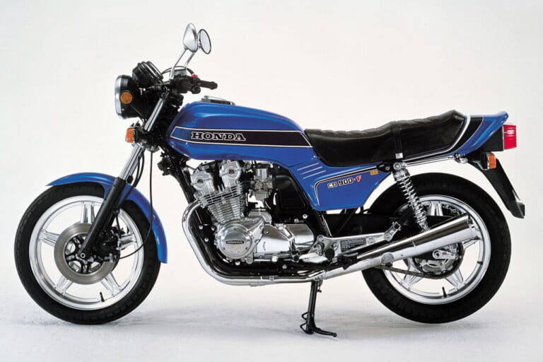 CB900Fz［1979年］｜CB1000Fを待ちきれない！「“エフ”がいたから試験場に通いつめたんだ」俺達の“F”烈伝［1979-1983］