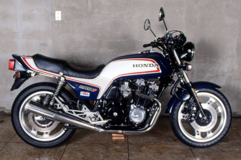 CB750FC［1982年］｜4年という短い生涯が伝説を生んだ「待望のナナエフが大ヒット!」俺達の“F”烈伝［1979-1983］