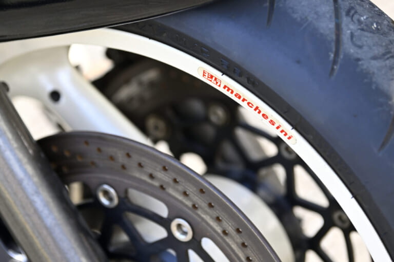 トルネード1200ボンネビル|ヨシムラ|アサカワスピード|GSX-R|油冷エンジン|〈ヨシムラ・コンプリート車烈伝〉トルネード1200ボンネビル「チューニングの神が創った奇跡の3台」