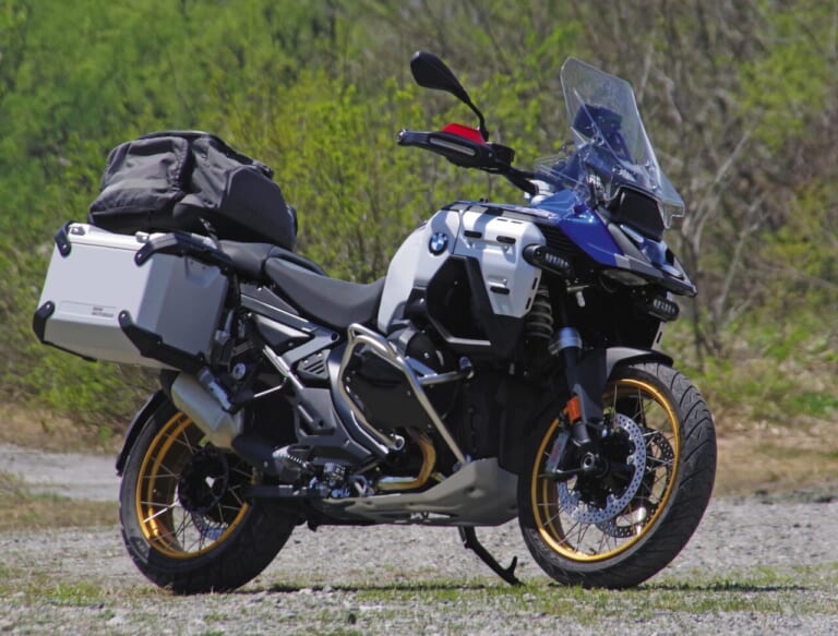 BMW R1300GS Adventure｜【BMW R1300GSAで行く】白馬村 風土青史〜信州・白馬村の自然と歴史を探る