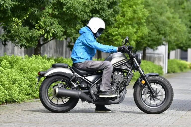 ホンダ レブル500[2020]ってどんなバイク? 燃費／足つき性／装備などを解説〈ホンダバイク資料室〉