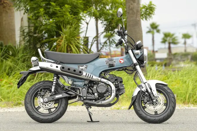 ホンダ ダックス125｜[初めてのバイクにおすすめ] 通勤／通学、2人乗りもOKの遊べる原付二種「ダックス125」は初心者も安心!