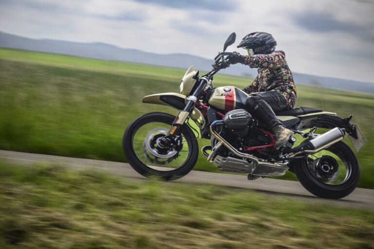 BMW R12G/S｜【BMW R12G/S】オフ走行を見越した専用フレームを搭載〈BMW Motorrad国際試乗会〉