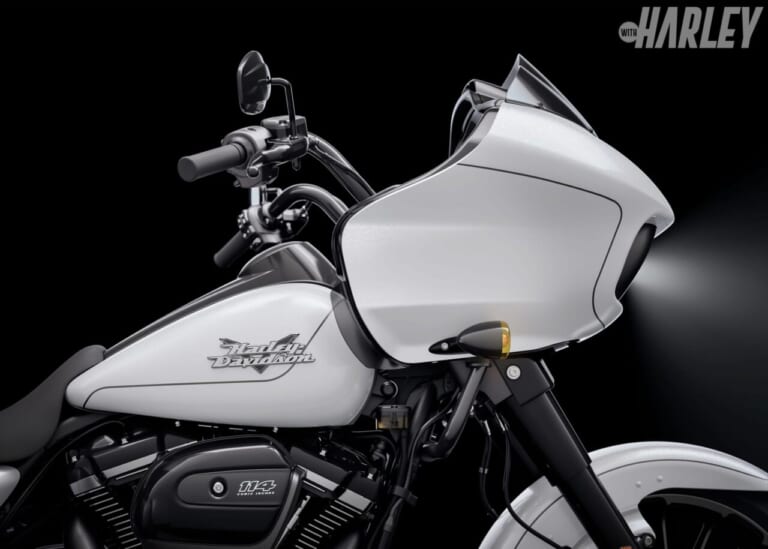 ハーレーダビッドソン｜ロードグライド3｜タンク｜極上の3輪ツーリングモデルが進化：【新型】2025 ハーレーダビッドソン「トライグライド ウルトラ」「ロードグライド3」