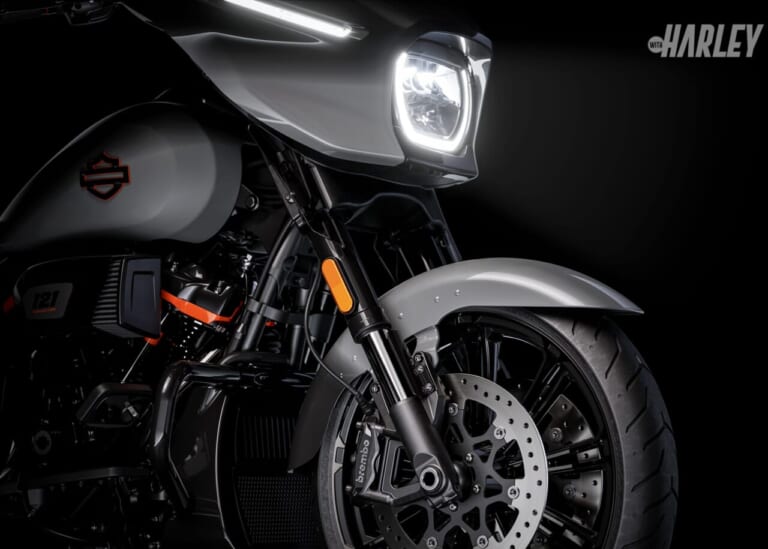 ハーレーダビッドソン｜CVO ストリートグライド｜フロントサスペンション｜【新型】2025 ハーレーダビッドソン CVOストリートグライド〈オールカラーラインナップ〉