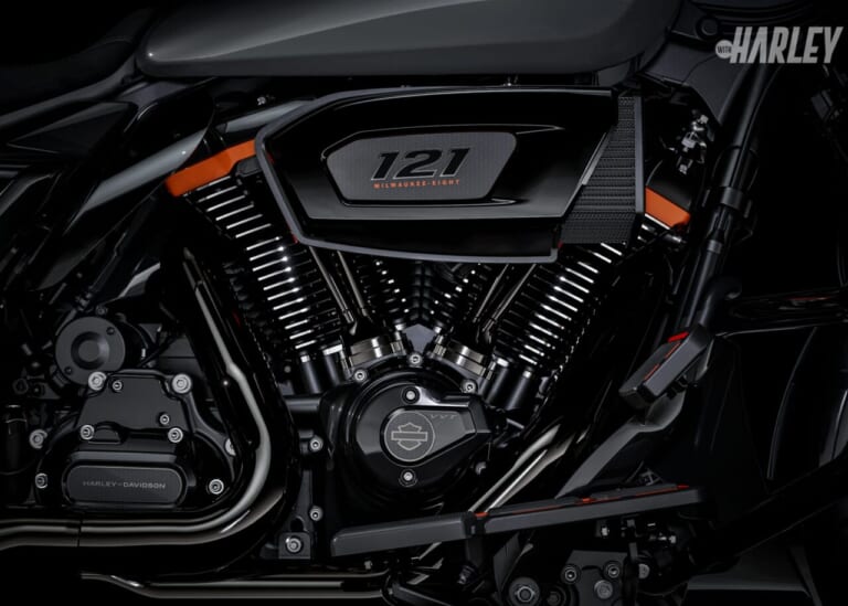 ハーレーダビッドソン｜CVO ストリートグライド｜エンジン｜【新型】2025 ハーレーダビッドソン CVOストリートグライド〈オールカラーラインナップ〉