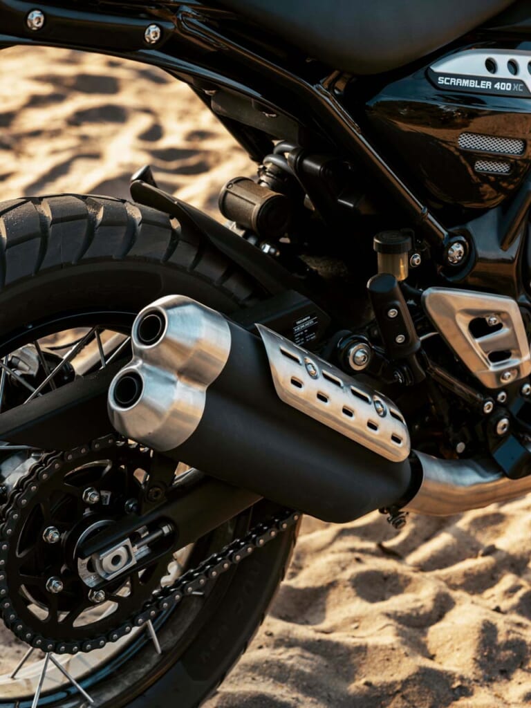 トライアンフ|スクランブラー400XC|2026年モデル|普通二輪免許で乗れるトライアンフ 新型「スクランブラー400 XC」発表! チューブレススポークホイールやガード類を備えた本格派へ