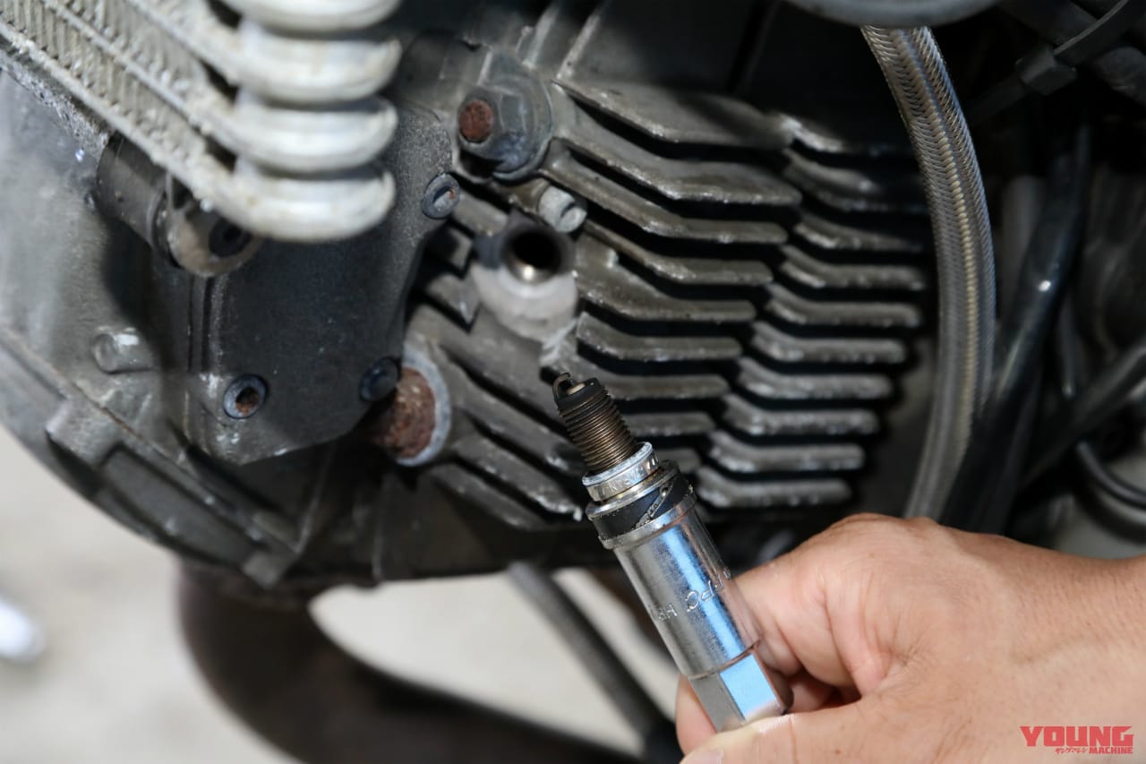 |バイク エンジン かからない原因と対処法|セルが回る・回らない・キック式のチェックポイント