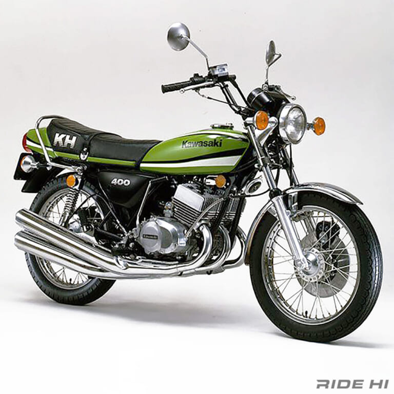 カワサキの2スト3気筒エンターテイメント！ 白煙もうもうだった「350SS」「400SS」「KH400」