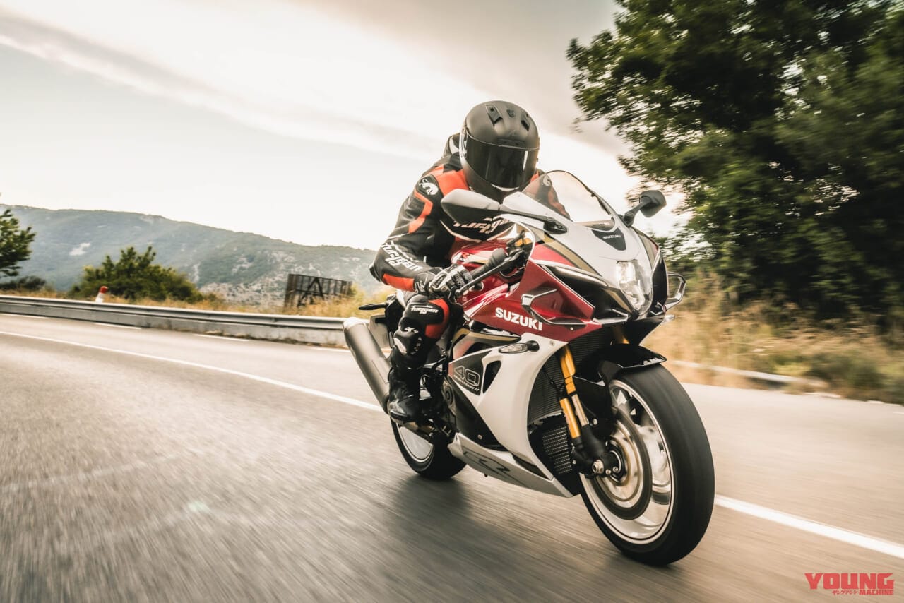 スズキ|GSX-R1000R|2026|スズキ新型「GSX-R1000 / R」英国で価格発表!! エンジンと電子制御を大幅改良しカーボン製ウイングも新装備