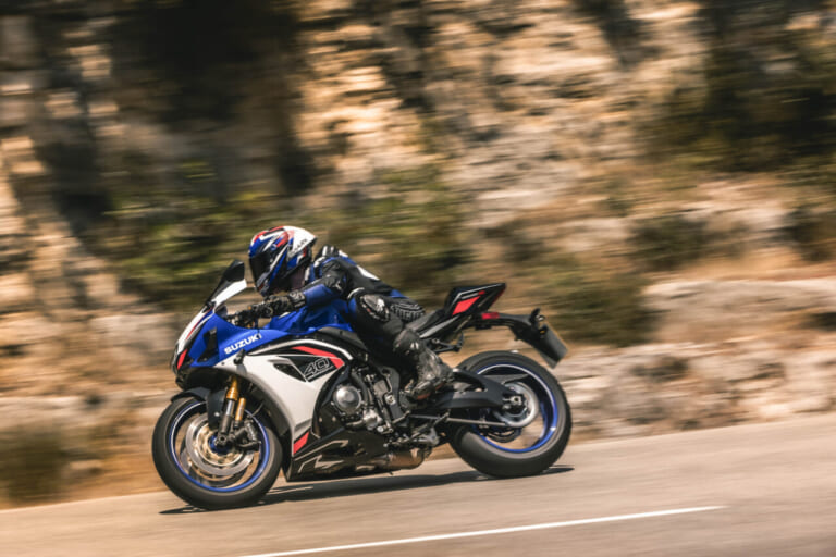 スズキ｜GSX-R1000R｜2026｜スズキ「GSX-R1000 / R」復活!! エンジンと電子制御を大幅改良しウイングも新装備、初代GSX-R750からの40周年を祝う