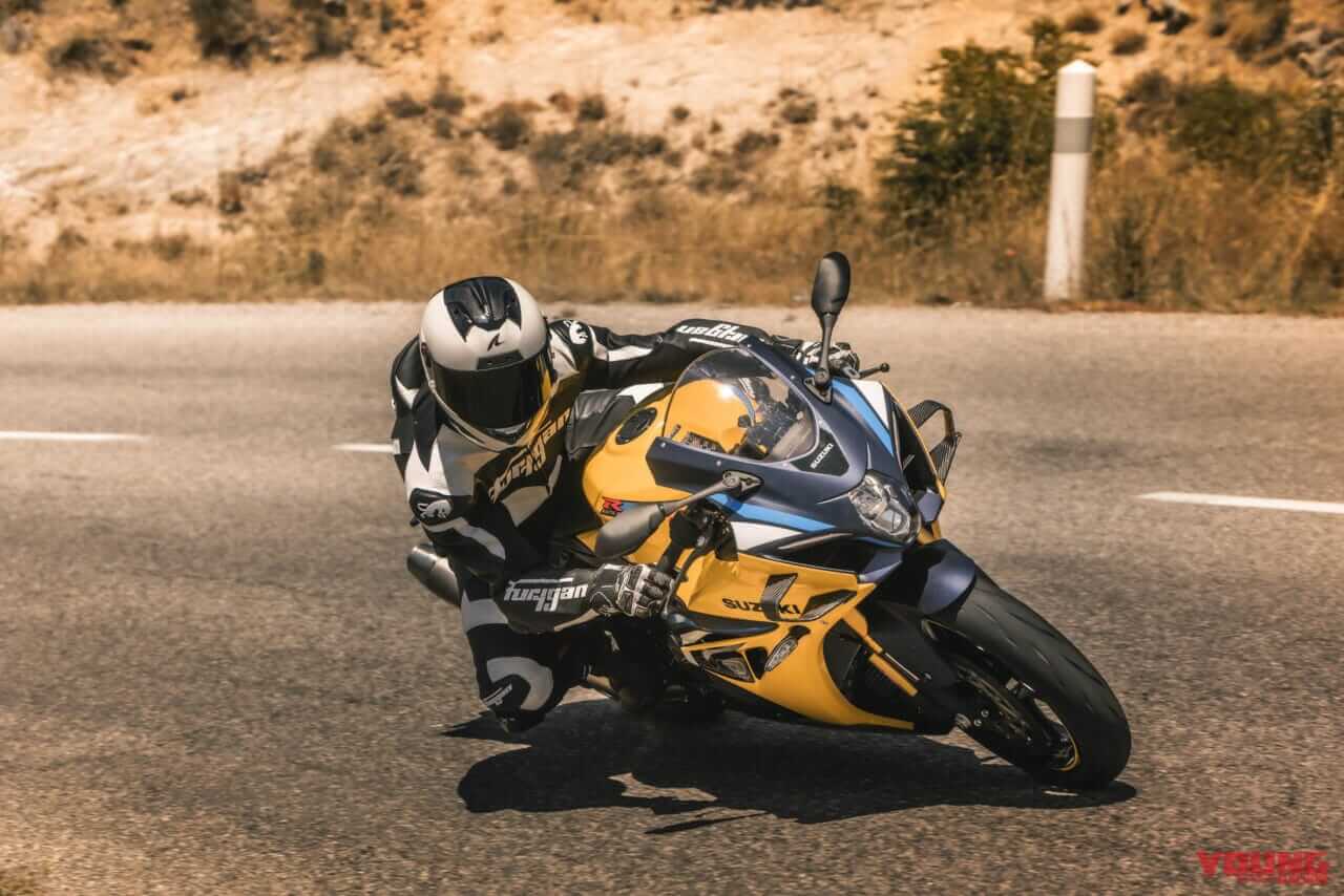 スズキ｜GSX-R1000R｜2026｜スズキ「GSX-R1000 / R」復活!! エンジンと電子制御を大幅改良しウイングも新装備、初代GSX-R750からの40周年を祝う
