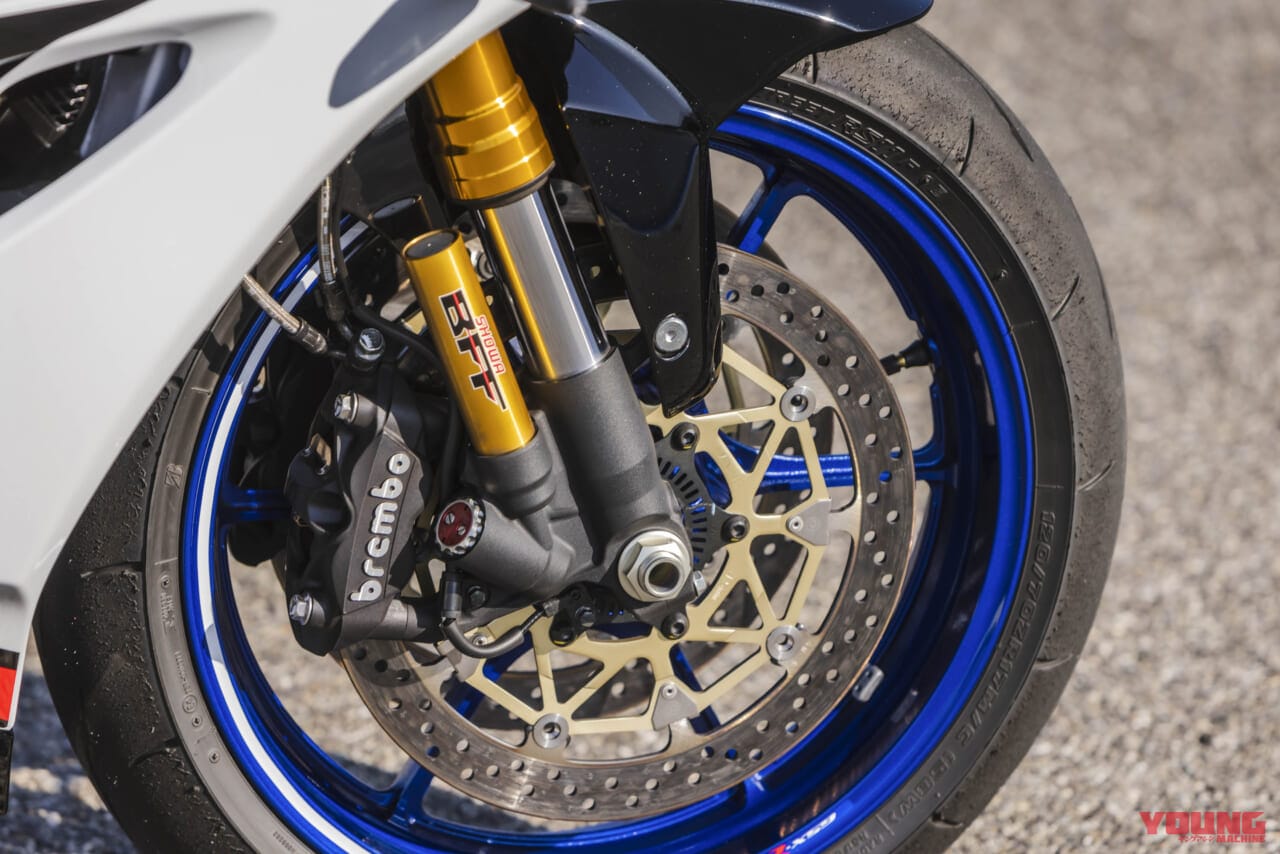 スズキ|GSX-R1000R|2026|スズキ新型「GSX-R1000 / R」英国で価格発表!! エンジンと電子制御を大幅改良しカーボン製ウイングも新装備