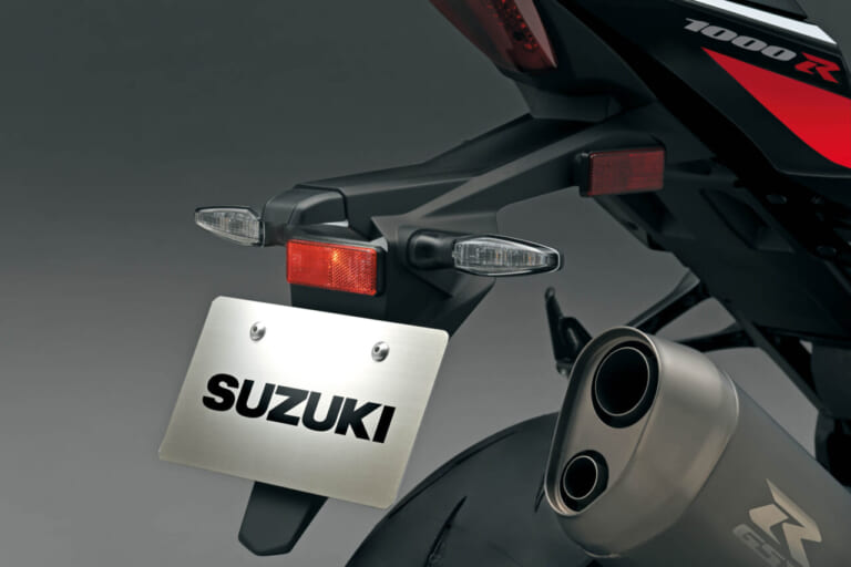 スズキ｜GSX-R1000R｜2026｜スズキ「GSX-R1000 / R」復活!! エンジンと電子制御を大幅改良しウイングも新装備、初代GSX-R750からの40周年を祝う