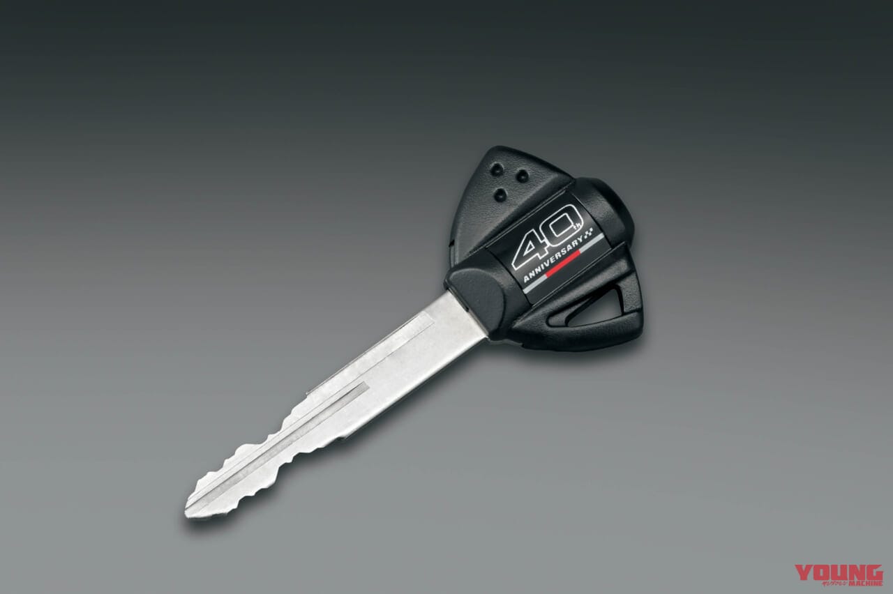 |スズキ新型「GSX-R1000 / R」英国で価格発表!! エンジンと電子制御を大幅改良しカーボン製ウイングも新装備