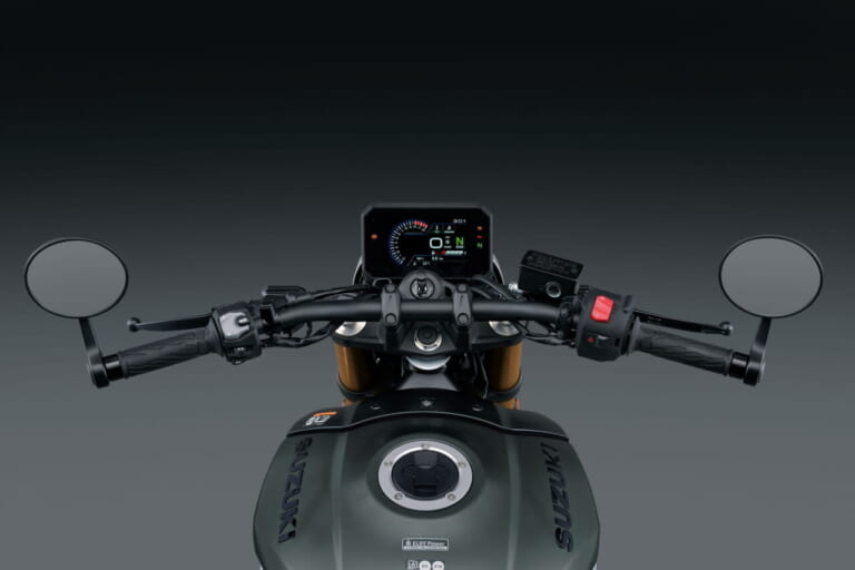 スズキ|GSX-8T|輸出仕様|2025年モデル|【速報】スズキ新型車「GSX-8T / GSX-8TT」登場!! 昭和のロードスター/ロードレーサーをオマージュした本気のネオクラシック