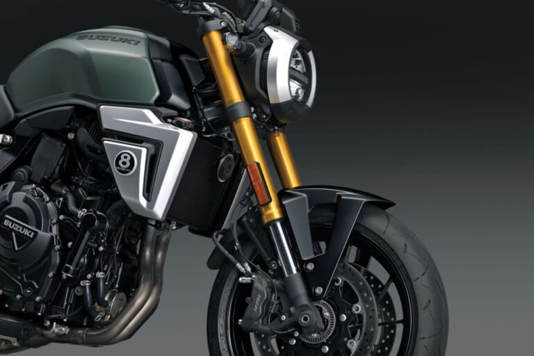 スズキ|GSX-8T|輸出仕様|2025年モデル|【速報】スズキ新型車「GSX-8T / GSX-8TT」登場!! 昭和のロードスター/ロードレーサーをオマージュした本気のネオクラシック