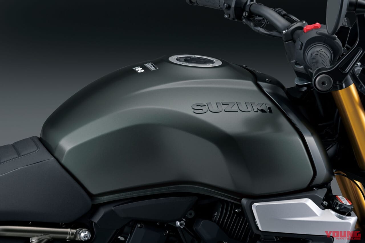 スズキ｜GSX-8T｜輸出仕様｜2025年モデル｜【速報】スズキ新型車「GSX-8T / GSX-8TT」登場!! 昭和のロードスター/ロードレーサーをオマージュした本気のネオクラシック