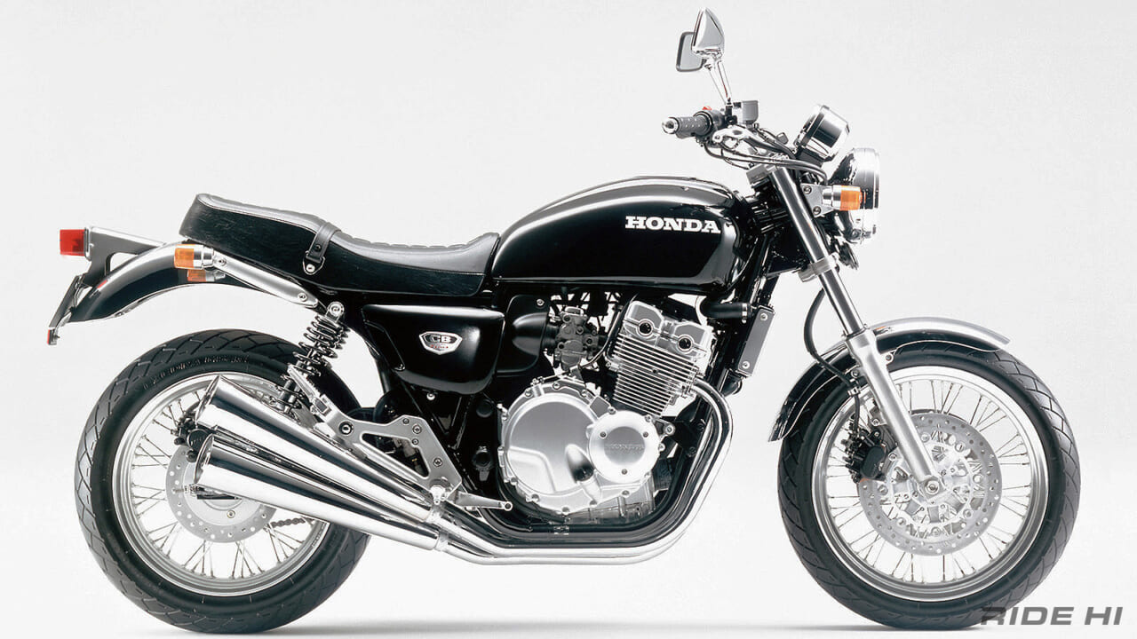 ホンダ｜CB400 FOUR｜「スーパーフォアと違う!」「4本出しマフラーの独自サウンド」ホンダCB400FOUR、堂々の乗り味に込めたこだわり