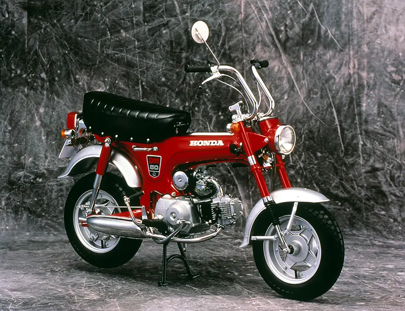 Dax Honda ST50(1969)｜[初めてのバイクにおすすめ] 通勤／通学、2人乗りもOKの遊べる原付二種「ダックス125」は初心者も安心!