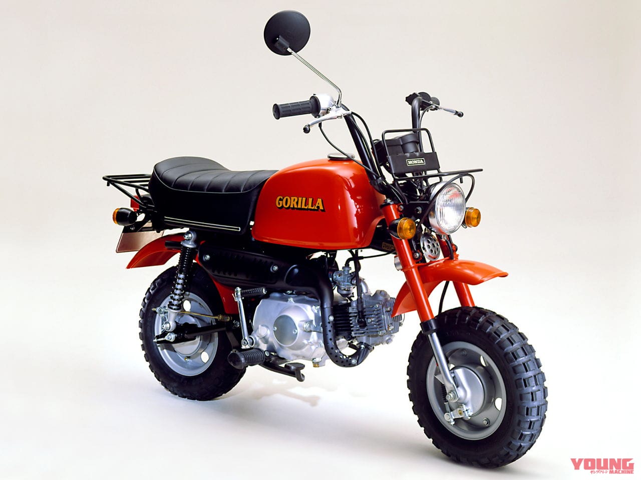 ホンダ｜ゴリラ｜1978年｜「待ってたやつ!!」ホンダ新『ゴリラ125 プロトタイプ』登場！ 鉄製ビッグタンクと鋲打ちシートでモンキー125が転生【海外】