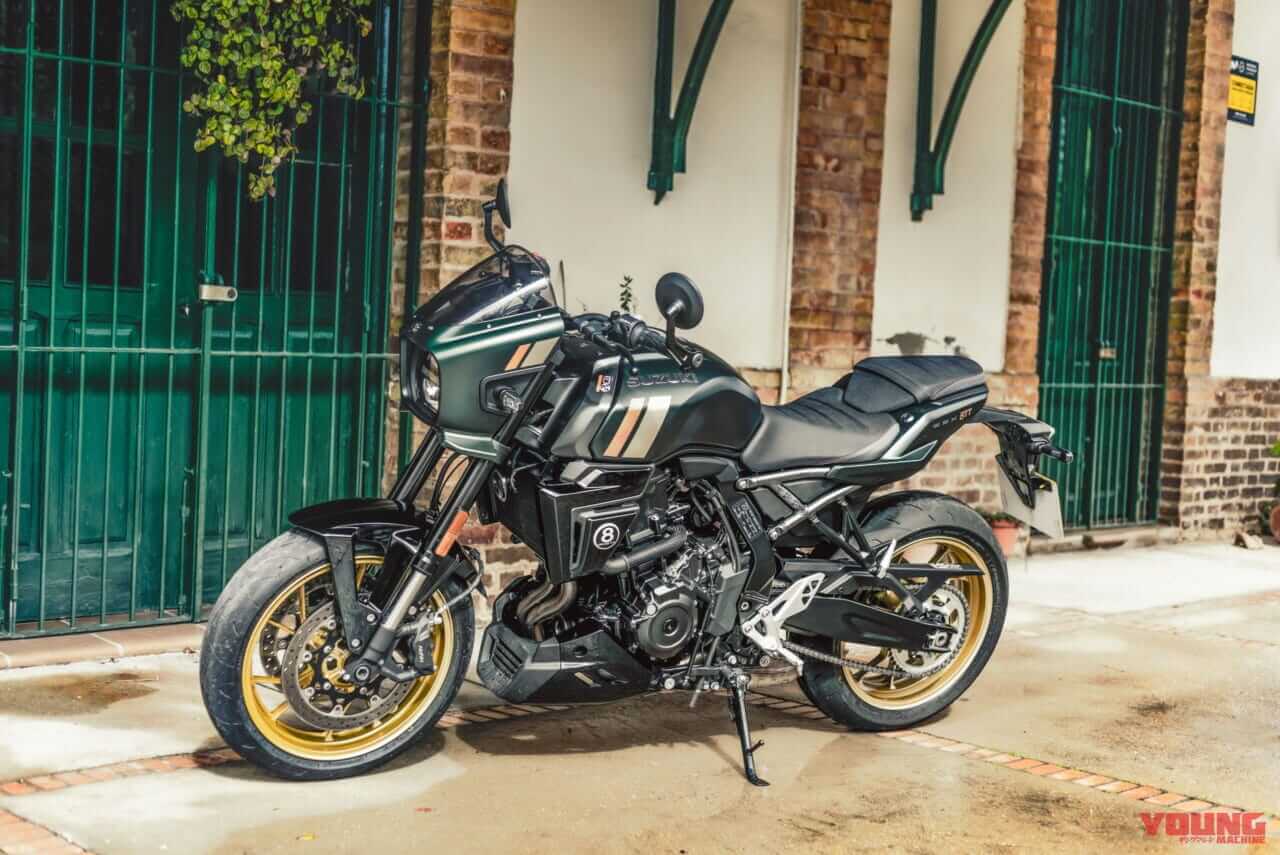 スズキ｜GSX-8TT｜輸出仕様｜2025年モデル｜【速報】スズキ新型車「GSX-8T / GSX-8TT」登場!! 昭和のロードスター/ロードレーサーをオマージュした本気のネオクラシック